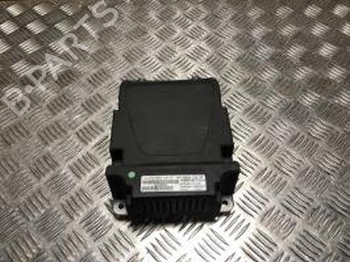 Used Display monitor PEUGEOT 5008 (0U_, 0E_) 2.0 HDi (163 hp) 28361176