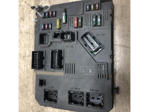 Used Fuse box PEUGEOT 206 Hatchback (2A/C) 2.0 HDI 90 (90 hp) 20625129