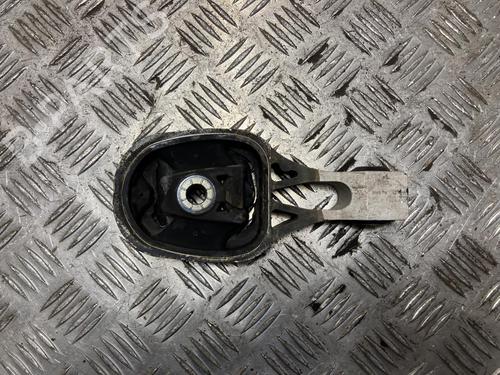 Used Engine mount PEUGEOT 208 II (UB_, UP_, UW_, UJ_) 1.2 PureTech 100 (101 hp) 31245864