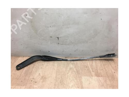 Front windshield wiper arm BMW 1 (E81) 118 d | BP13276110C143 