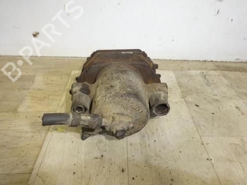 Used Right front brake caliper VW BORA I (1J2) 1.6 (101 hp) 28287320