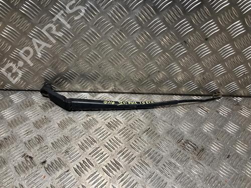 Used Front windshield wiper arm TOYOTA YARIS (_P9_) 1.4 D-4D (NLP90_, NLP90R) (90 hp) 31201796