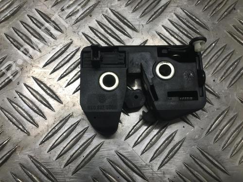 Used Tailgate lock VW POLO (6N2) 1.4 (60 hp) 30785990