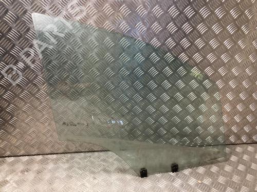 Used Front right door window Front right door window 38721806 38721806