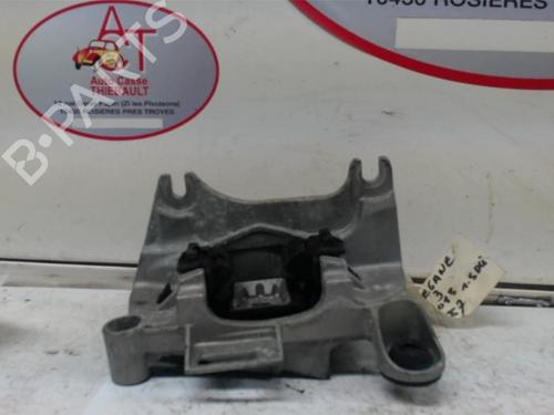 Used Engine mount RENAULT MEGANE III Hatchback (BZ0/1_, B3_) 1.5 dCi (BZ0C) (90 hp) 28333860
