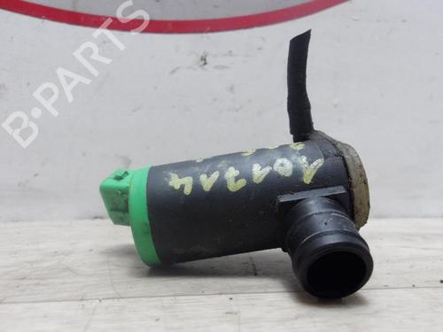 Washer pump PEUGEOT 206+ (2L_, 2M_) 1.1 | BP13133494E24