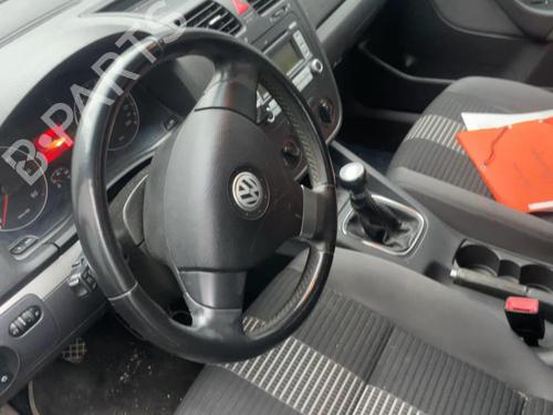 Pièces Détachées Usagées VW GOLF V (1K1) 1.9 TDI 4686628