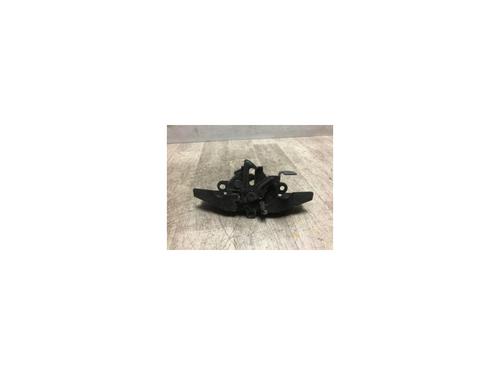 Hood lock TOYOTA AVENSIS (_T25_) 2.0 D-4D (CDT250_, CDT250R) 5351005050