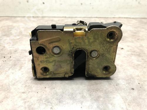 Used Front right lock RENAULT KANGOO (KC0/1_) D 55 1.9 (KC0D) (54 hp) 23099978