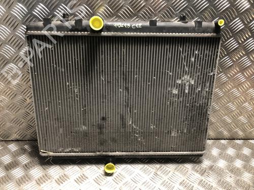 Used Water radiator Water radiator 37089821 37089821