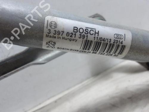 Used Front wiper motor PEUGEOT 208 I (CA_, CC_) 1.6 HDi (92 hp) 13283133