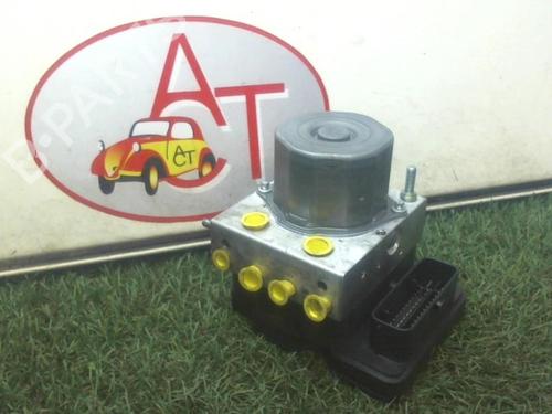 Used ABS pump MERCEDES-BENZ GLA-CLASS (X156) GLA 180 CDI / d (156.912) (109 hp) 13037805