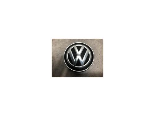 Used Hub cap VW TIGUAN (AD1, AX1) 2.0 TDI (150 hp) 30785872
