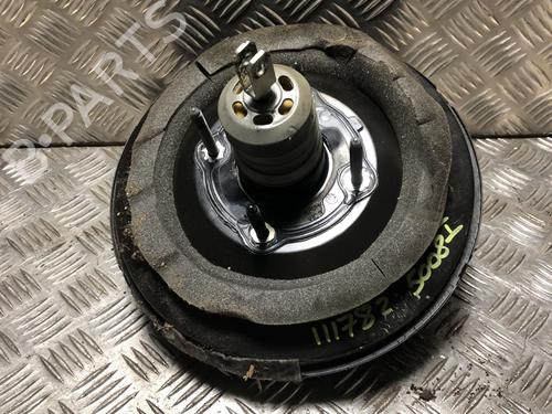 Used Servo brake PEUGEOT 5008 (0U_, 0E_) 1.6 HDi (114 hp) 32157454