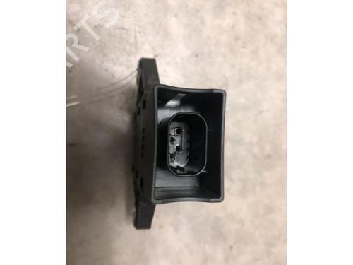 Electronic sensor PEUGEOT 5008 (0U_, 0E_) 1.6 HDi | BP20634970M84 
