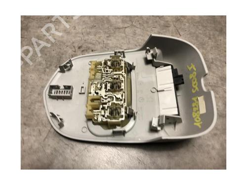 Interior roof light PEUGEOT 5008 (0U_, 0E_) 1.6 HDi | BP20634868I8