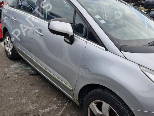 Switch PEUGEOT 5008 (0U_, 0E_) 1.6 HDi | BP23241478I30