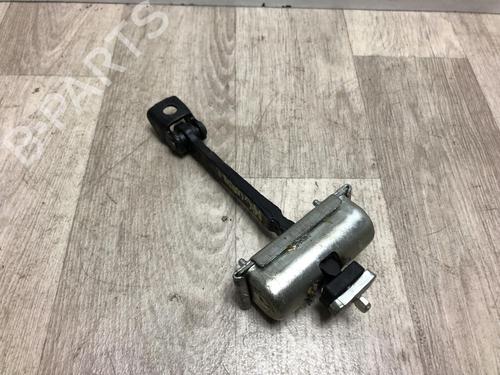 Used Hinge/Door check strap OPEL CORSA E (X15) 1.4 (08, 68) (90 hp) 23870181