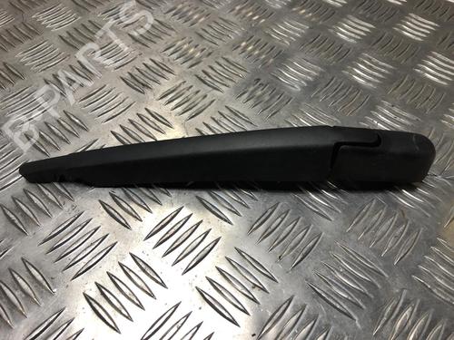 Used Rear windshield wiper arm DACIA SANDERO II TCe 90 (B8M1, B8MA, B8AC) (90 hp) 24491610