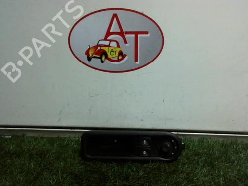 Used Left front window switch RENAULT TWINGO II (CN0_) 1.2 16V (CN0K, CN0V, CN0A) (76 hp) 13294066
