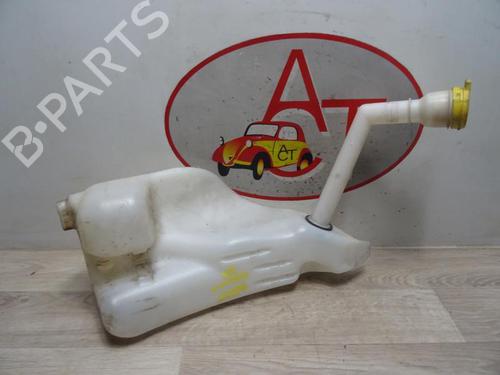 windscreen-washer-tank-renault-megane-iii-hatchback-bz01_-b3_-15-dci-bz09-bz0d-bz1w-bz29-bz14-289104118r-2008-13293884 main image