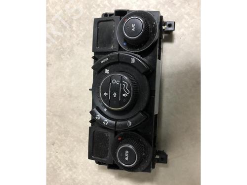 Climate control PEUGEOT 3008 I MPV (0U_) 1.6 HDi | BP20615384I5 