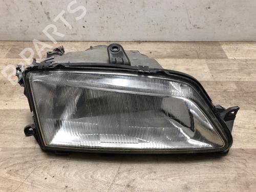 Højre forlygte PEUGEOT 306 Hatchback (7A, 7C, N3, N5) 1.9 D (68 hp) 23873685