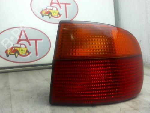 Højre baglygte FIAT PUNTO Convertible (176_) 60 1.2 (176AR_, 176BR_) (60 hp) 28287281