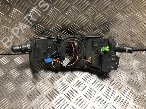 Commodo Essuie Glace / Phare Commodo Essuie Glace / Phare RENAULT MODUS / GRAND MODUS (F/JP0_) 1.5 dCi (FP0F, JP0F) (86 hp) 34349768 34349768
