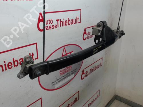 Used Engine mount VOLVO V70 II (285) D5 AWD (163 hp) 23033648