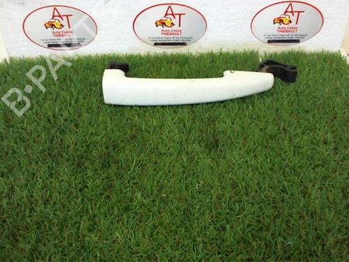 Høyre foran utvendig håndtak PEUGEOT 308 SW II (LC_, LJ_, LR_, LX_, L4_) 1.6 BlueHDi 120 (120 hp) 30673437