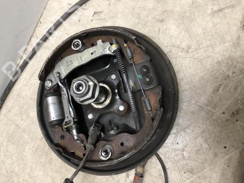 Used Left rear steering knuckle DACIA DUSTER (HS_) 1.5 dCi (HSMC) (107 hp) 20623186