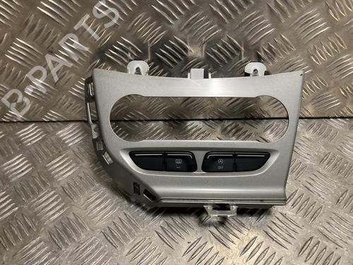 Used Switch FORD FOCUS III 1.6 TDCi (95 hp) 31645544