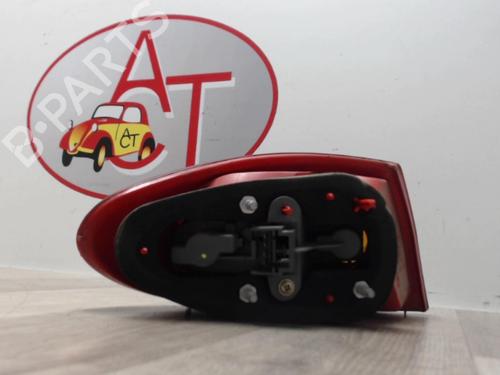 Right taillight ALFA ROMEO 147 (937_) 1.9 JTD (937.AXF1A, 937.BXF1A) | BP28287283C35