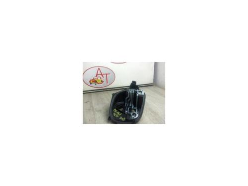 Used Licence plate light PEUGEOT 208 I (CA_, CC_) 1.2 VTI 82 (82 hp) 13290448