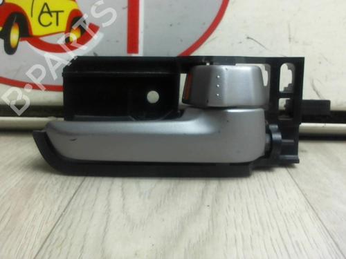Used Front right interior door handle SUZUKI SWIFT III (MZ, EZ) 1.3 DDiS (RS413D) (75 hp) 13225799