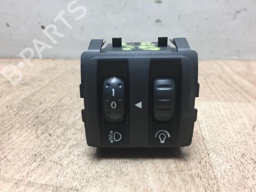 Used Switch RENAULT TWINGO II (CN0_) 1.2 16V (CN0K, CN0V, CN0A) (76 hp) 13221522