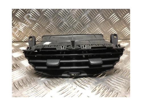 Air vent PEUGEOT 208 I (CA_, CC_) 1.4 HDi | BP24999454I21
