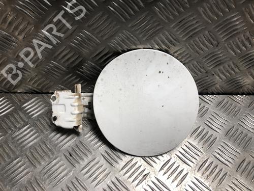 fuel-flap-toyota-yaris-_p21_-_pa1_-_ph1_-2020-34474501 main image