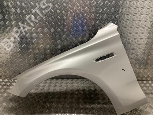 Used Left front fenders BMW 5 Gran Turismo (F07) 535 i (306 hp) 31203855