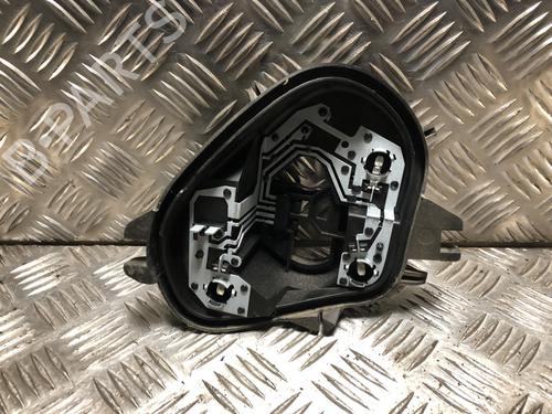 Used Licence plate light PEUGEOT 208 I (CA_, CC_) 1.2 VTI 82 (82 hp) 32211567