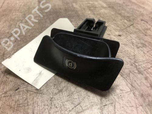 Used Switch MERCEDES-BENZ E-CLASS (W211) E 220 CDI (211.008) (170 hp) 31197479