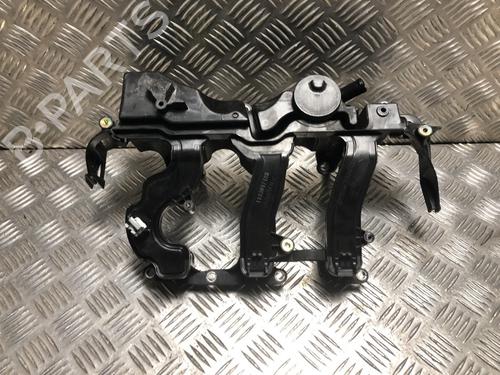 Used Valve cover Valve cover NISSAN PRIMASTAR Van (X82) 2.0 dCi 130 (131 hp) 35765440 35765440