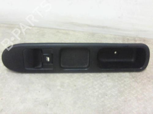 Used Right front window switch PEUGEOT 307 SW (3H) 1.6 HDI 90 (90 hp) 13225539