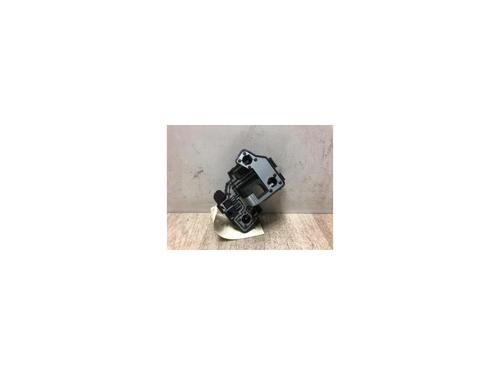 Éclairage de plaque d'immatriculation PEUGEOT 206 Hatchback (2A/C) 1.4 HDi eco 70 (68 hp) 20625289