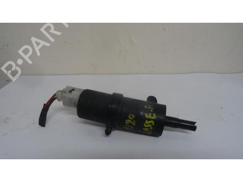 Used Washer pump MERCEDES-BENZ A-CLASS (W176) A 160 CDI / d (176.011) (90 hp) 13130619