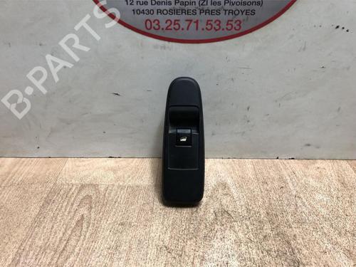 Used Right front window switch CITROËN C4 Grand Picasso I (UA_) 1.6 HDi (109 hp) 13225602