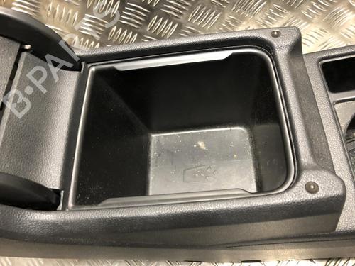 Middle console VW TOURAN (5T1) 2.0 TDI | BP37412988I22 - Image 4
