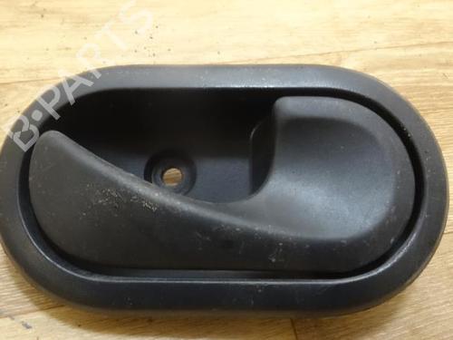 Høyre foran invendig håndtak DACIA SANDERO 1.5 dCi (68 hp) 13225808