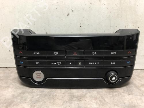 Climate control JAGUAR XE (X760) 2.0 D | BP20622100I5